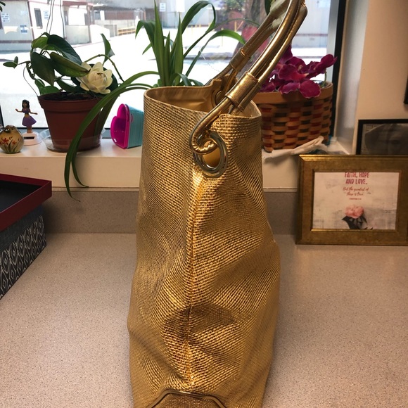 Queen Latifah Tote bag Gold - Picture 7 of 7